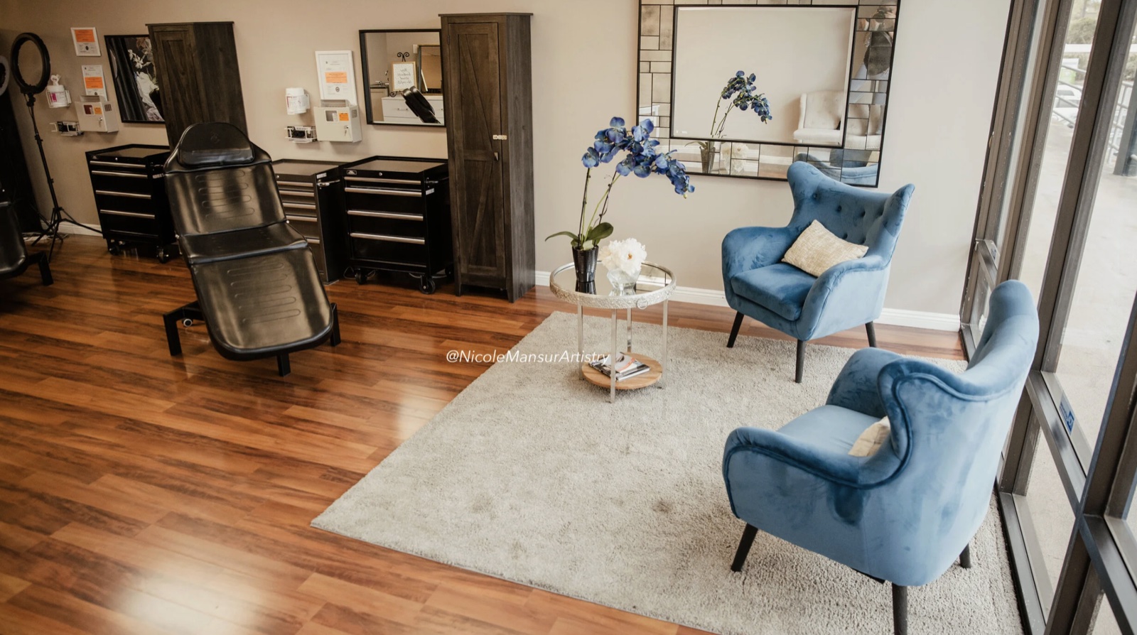 Consultation seating area